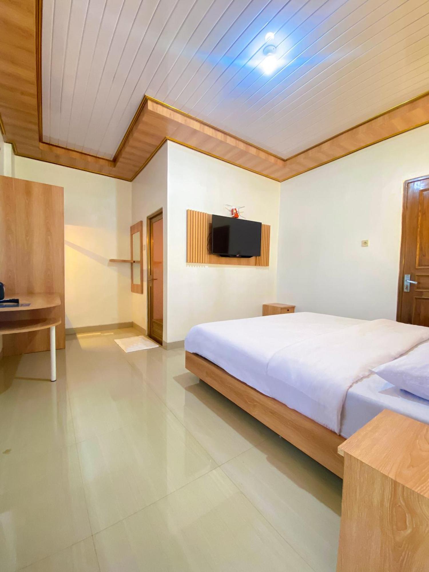 Hotel Wijaya Family 2 Kalasan Extérieur photo